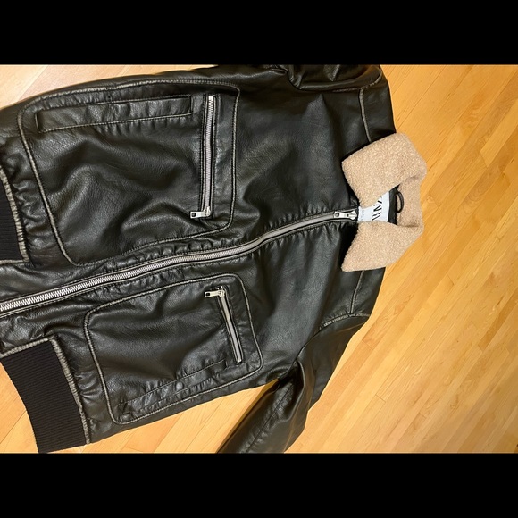 Zara // Faux leather jacket // US Medium - Picture 2 of 4
